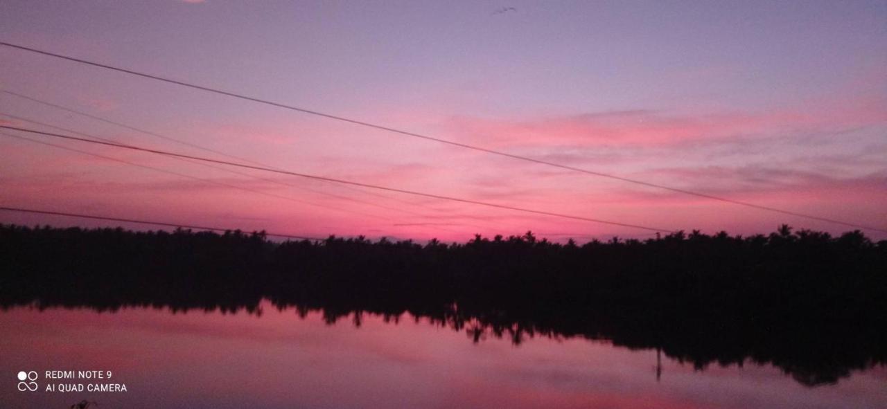 Shruthi'S Aarohi-Nature'S Retreat Mulappilangād Екстериор снимка